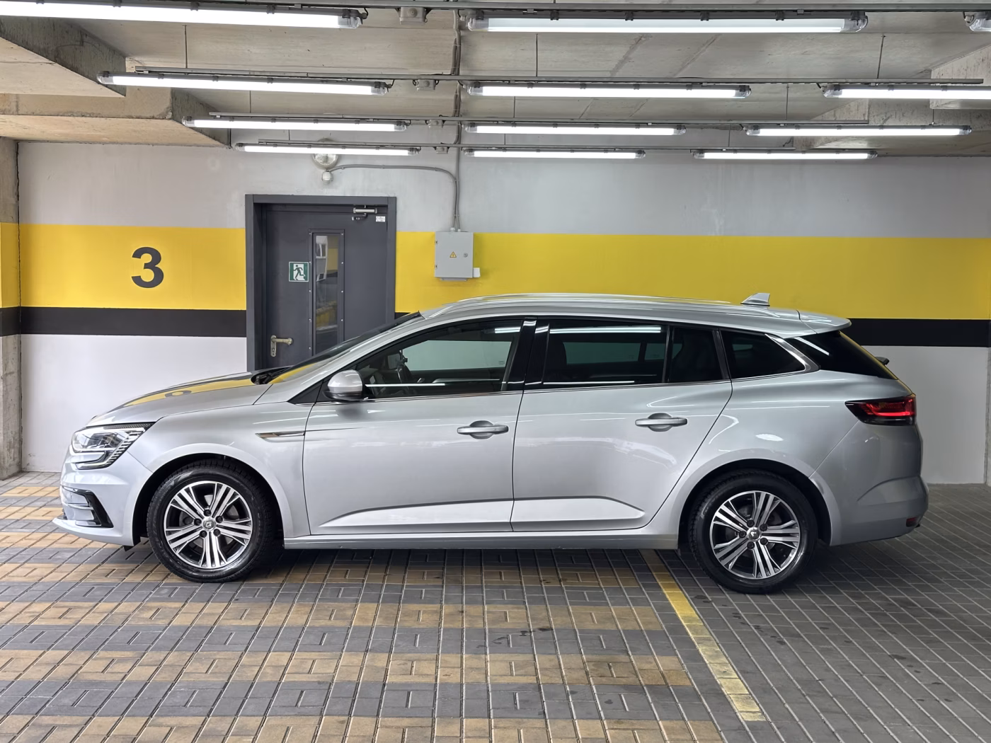 Renault Megane фото 4