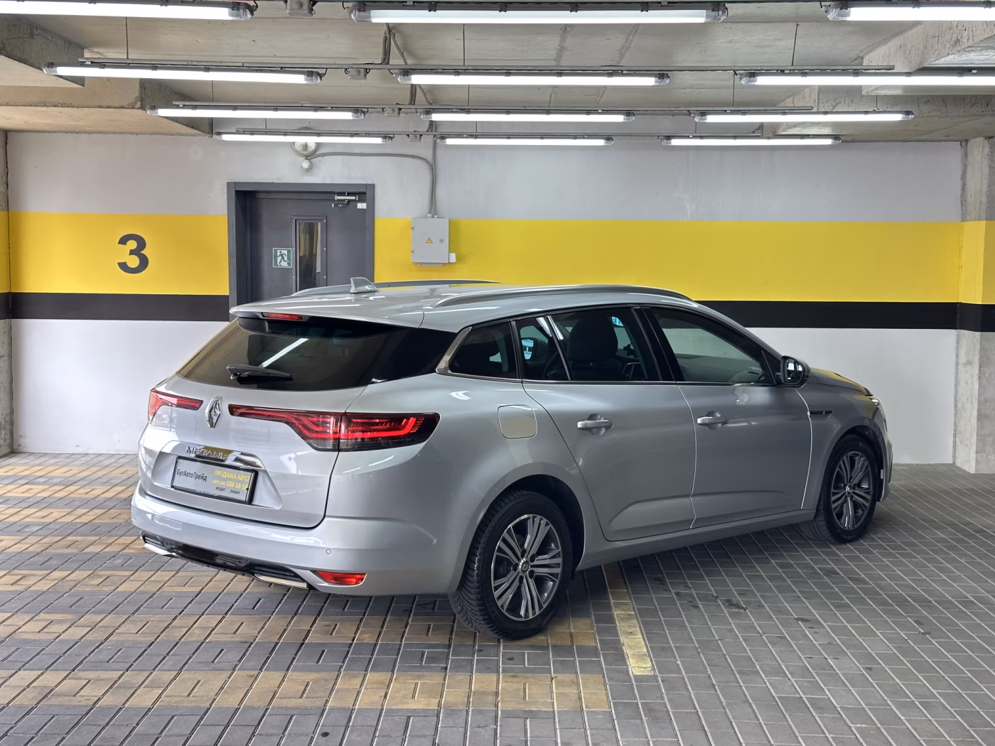 Renault Megane фото 7