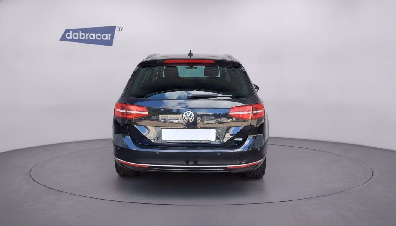Volkswagen Passat фото 6