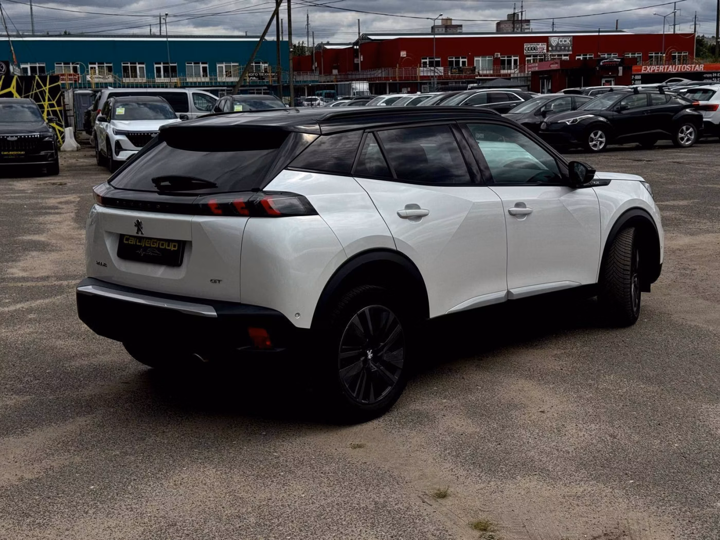 Peugeot 2008 фото 5