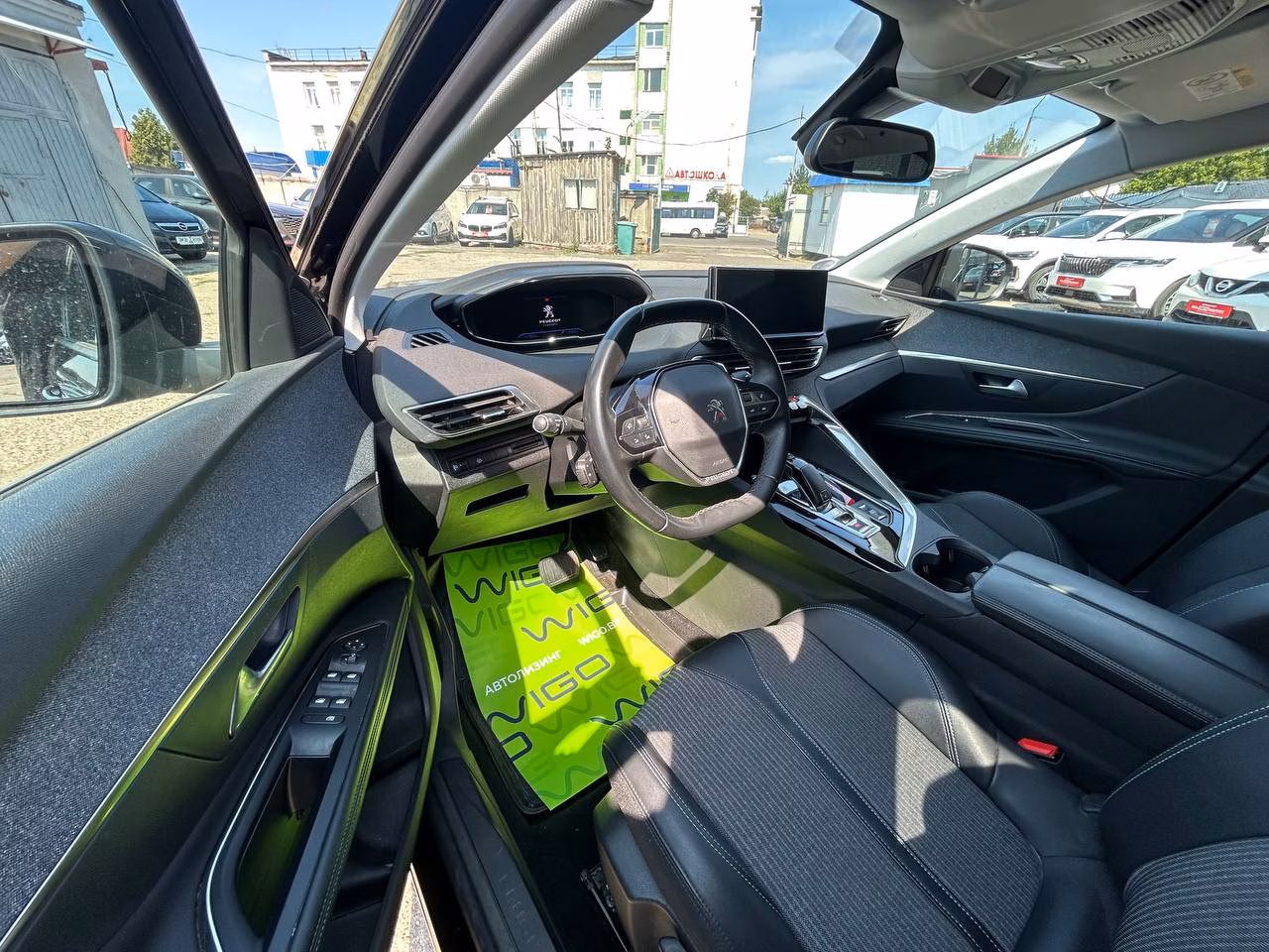 Peugeot 3008 фото 9