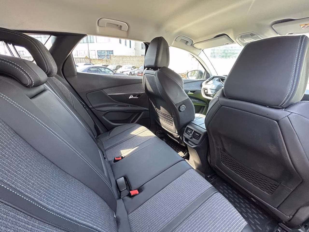Peugeot 3008 фото 13