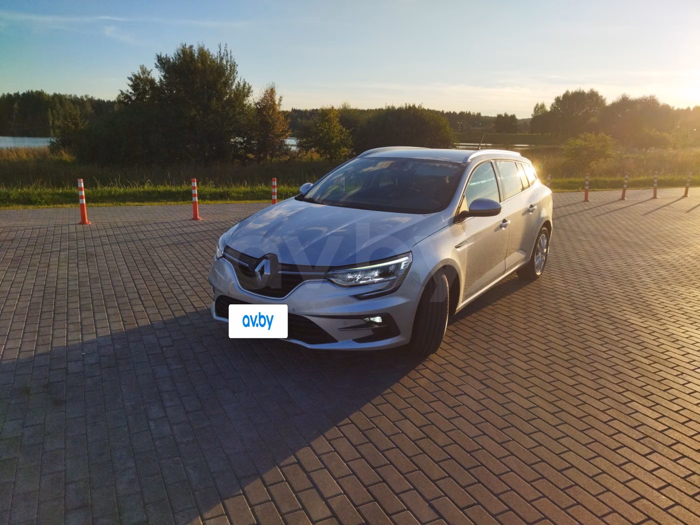 Renault Megane фото 5