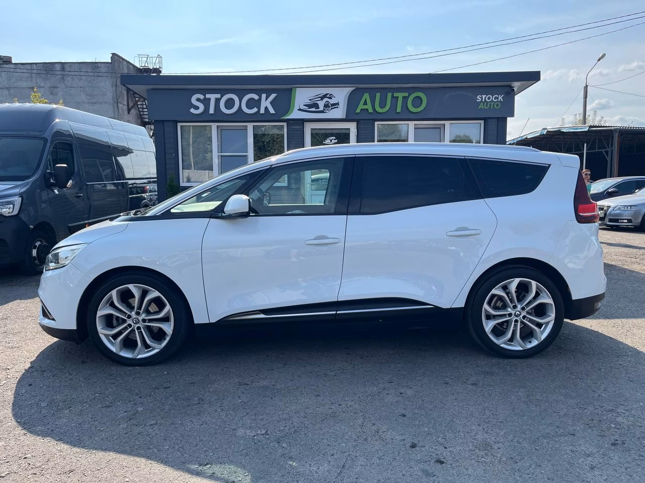 Renault Grand Scenic фото 4