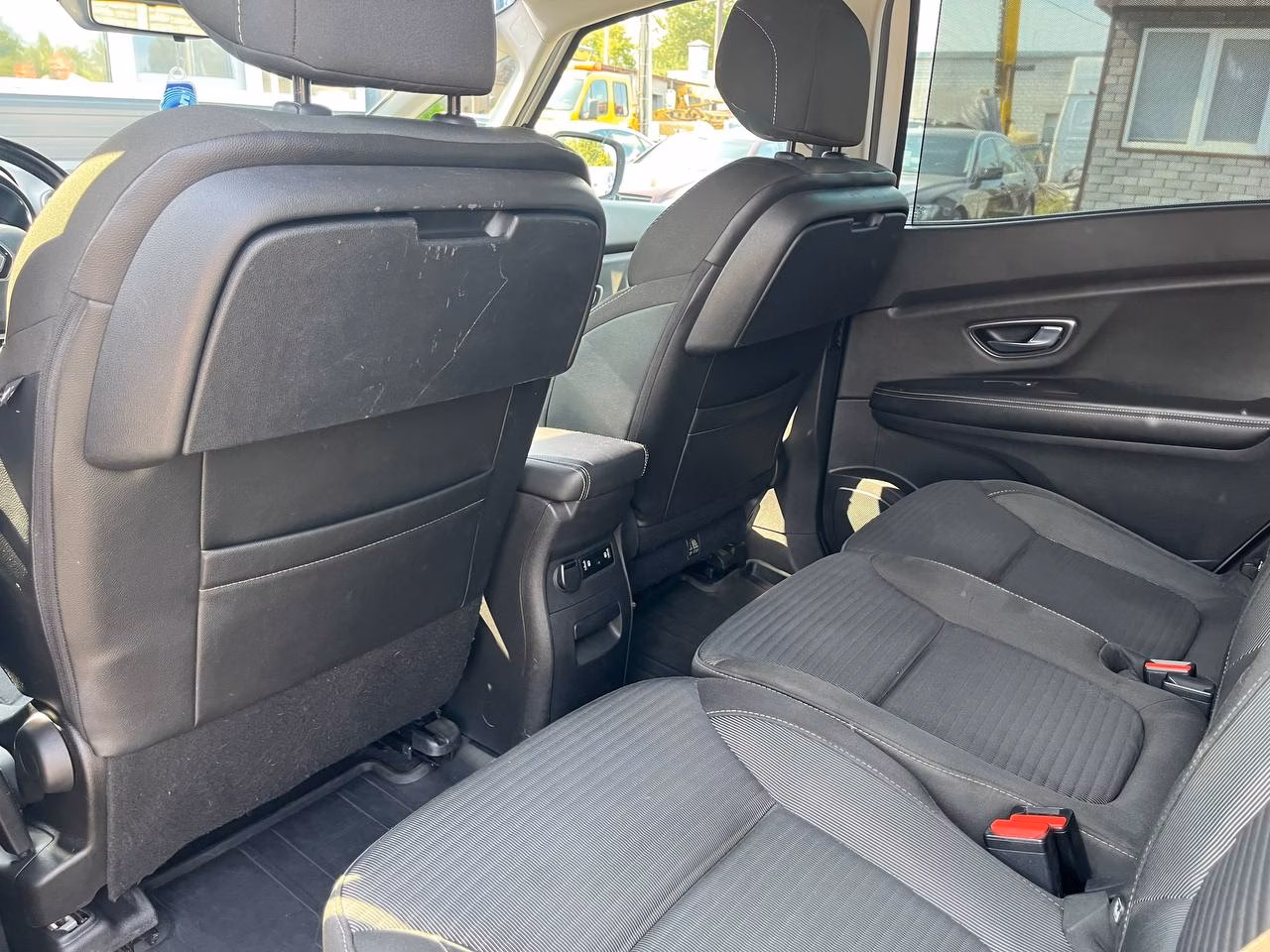 Renault Grand Scenic фото 12