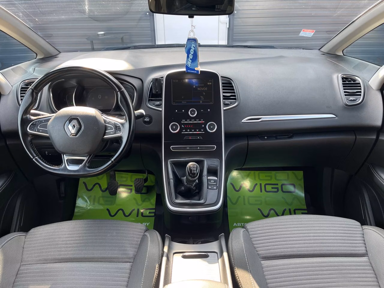 Renault Grand Scenic фото 14