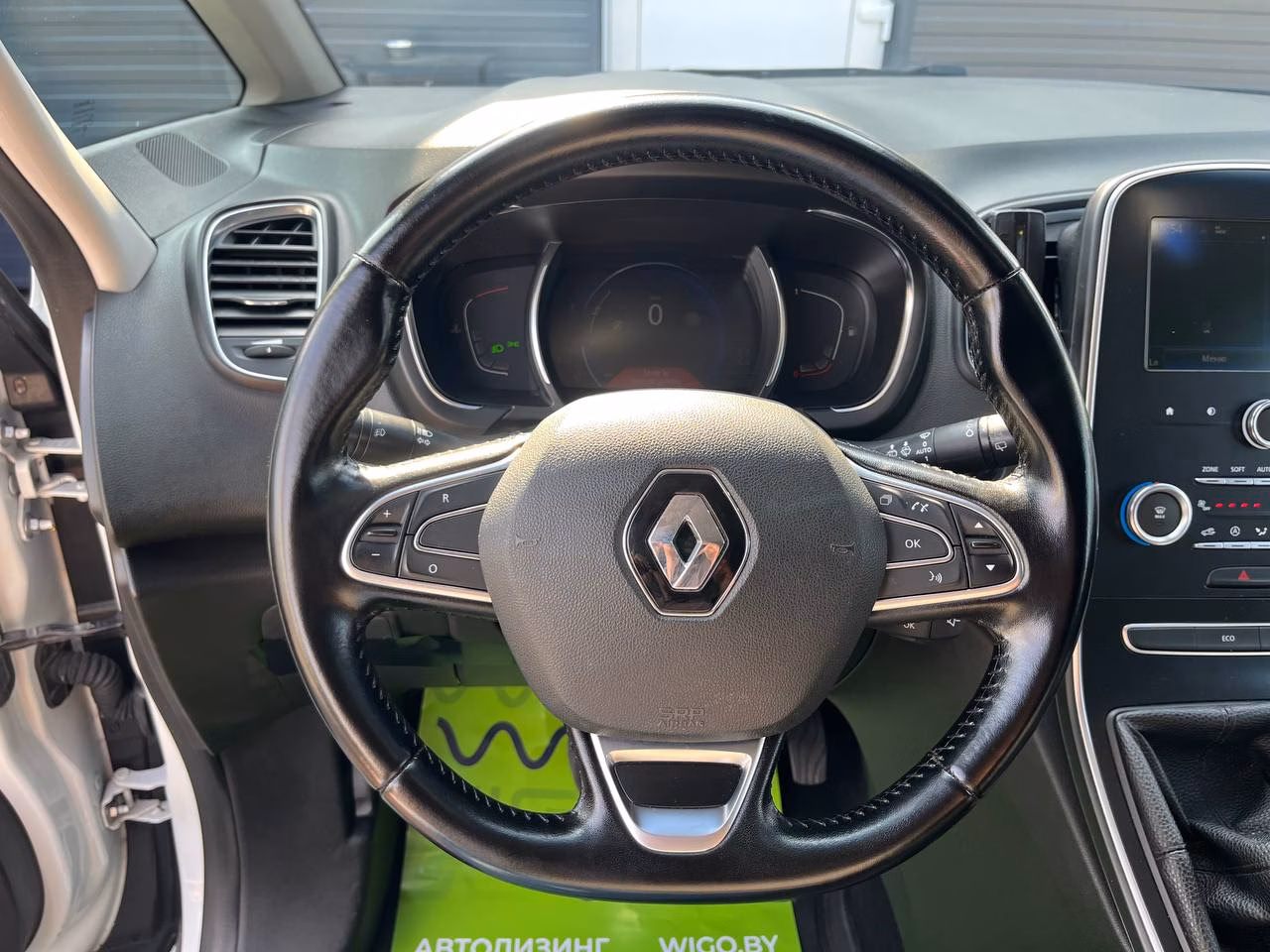 Renault Grand Scenic фото 18