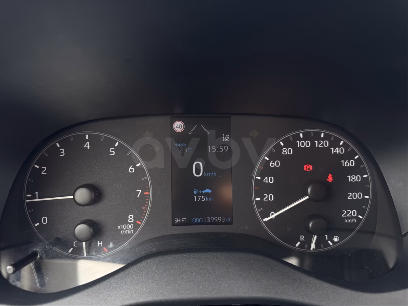 Toyota Yaris фото 6