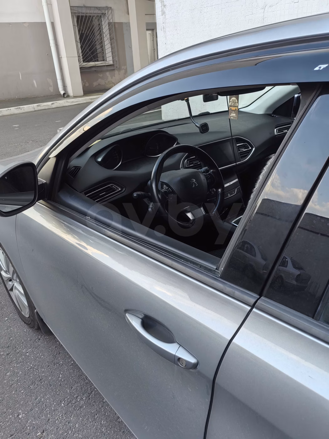 Peugeot 308 фото 3
