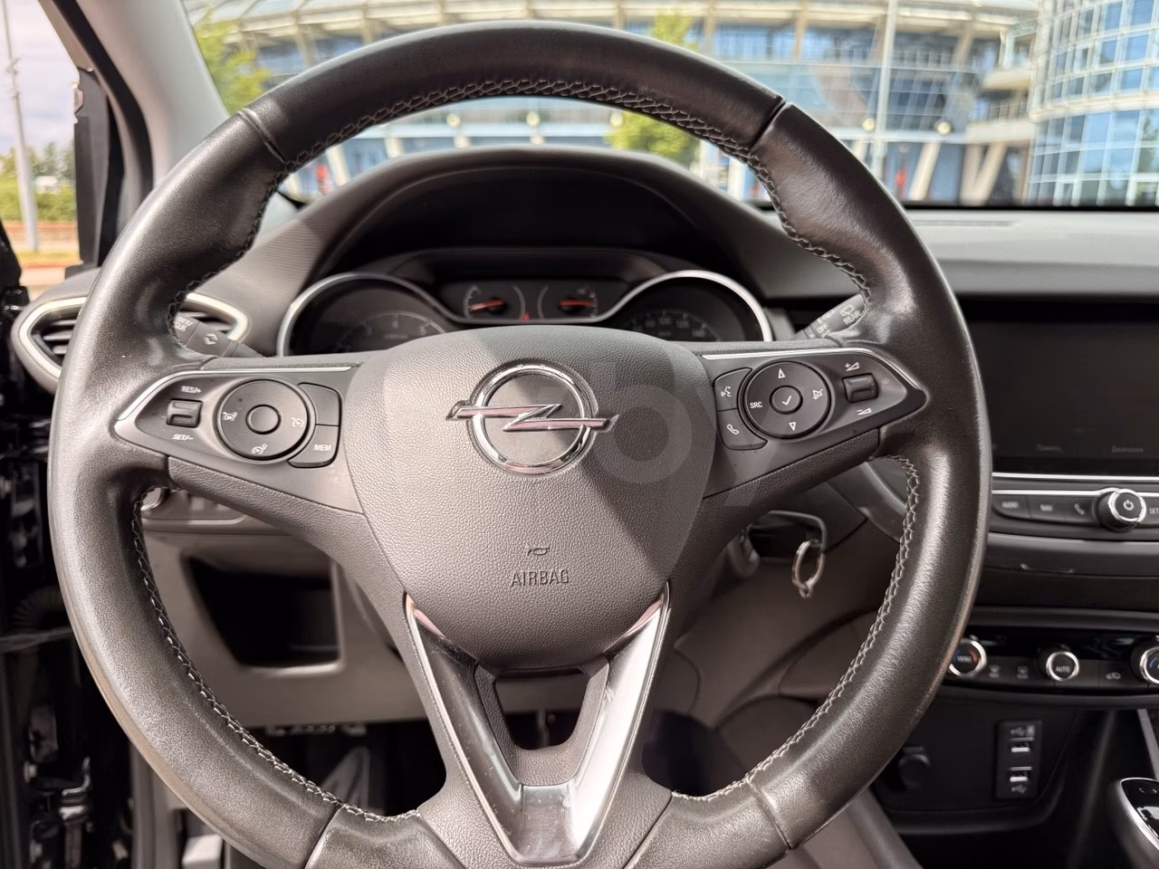 Opel Crossland X фото 11
