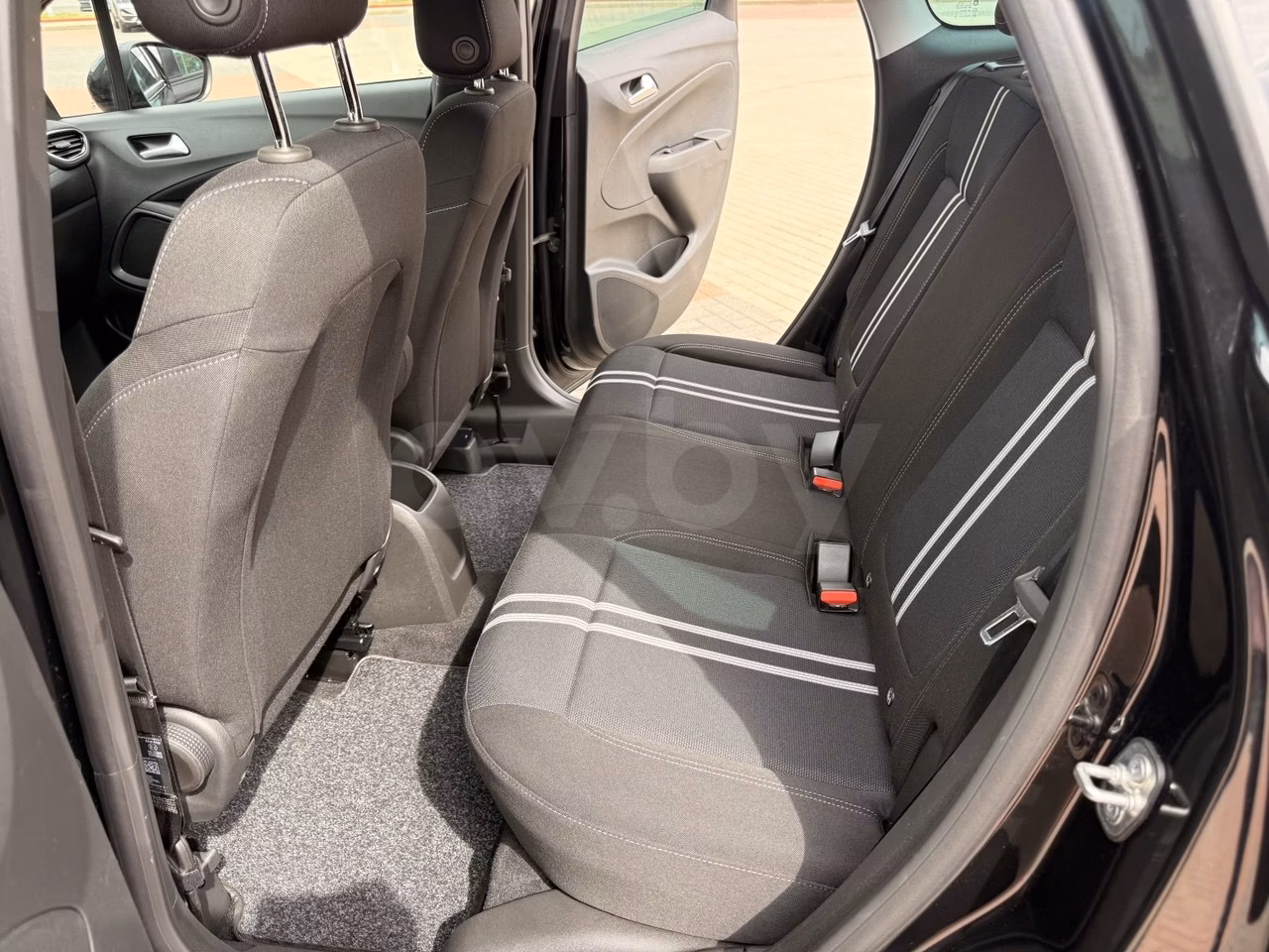 Opel Crossland X фото 15