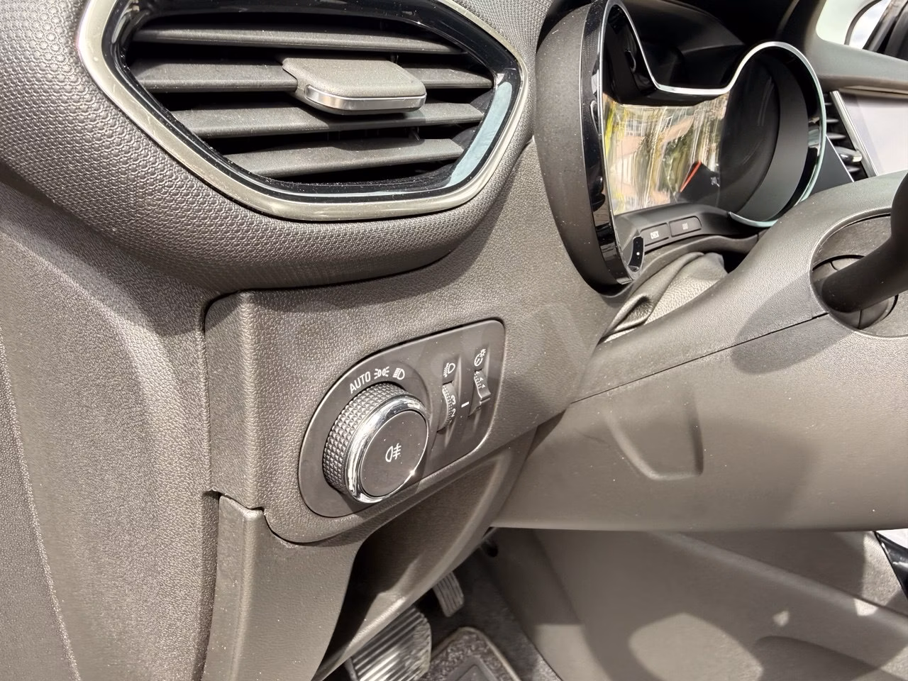 Opel Crossland X фото 20