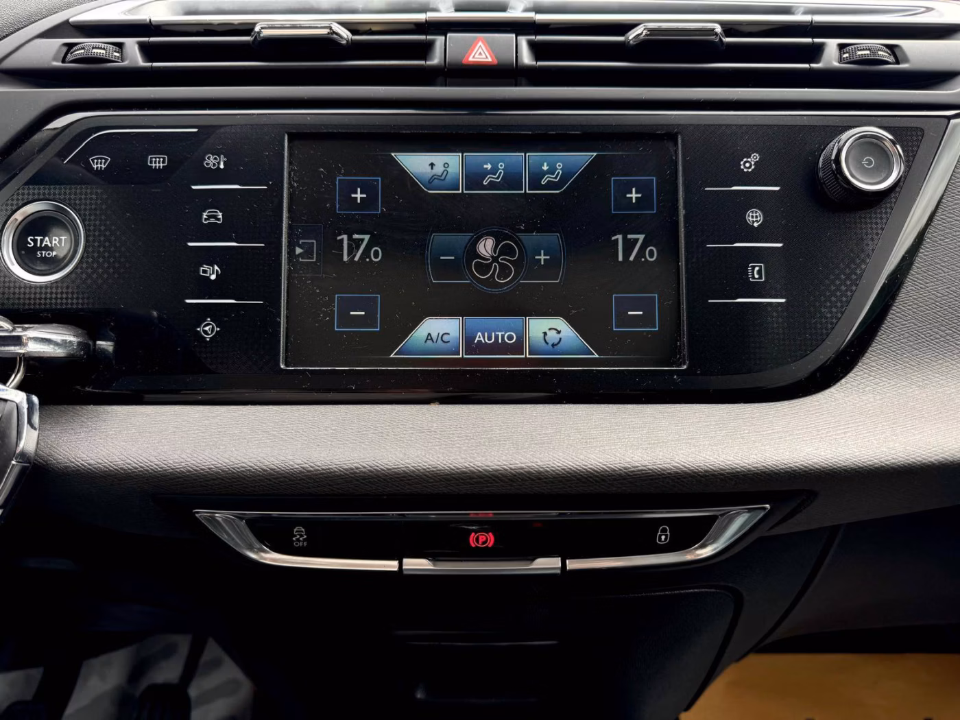 Citroen C4 Grand Picasso фото 16