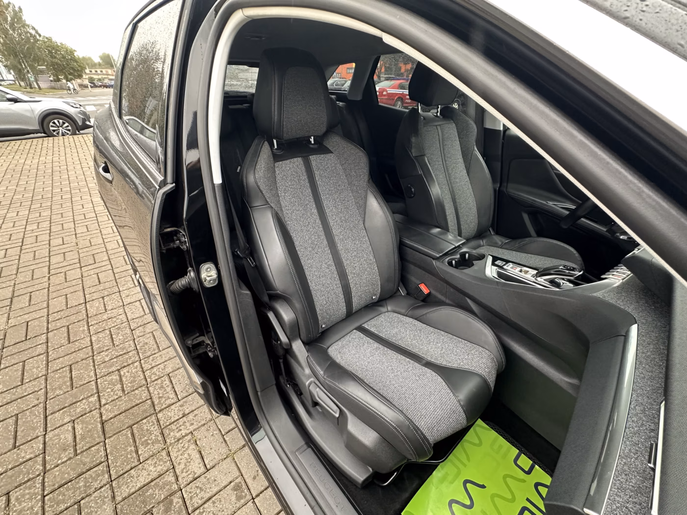 Peugeot 3008 фото 15