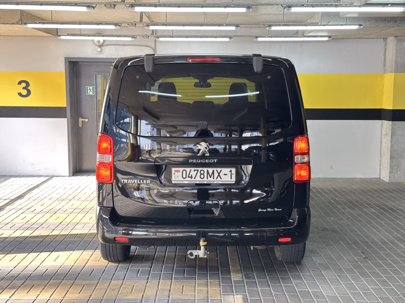 Peugeot Traveller фото 6