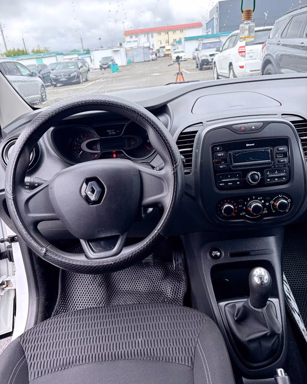 Renault Kaptur фото 11