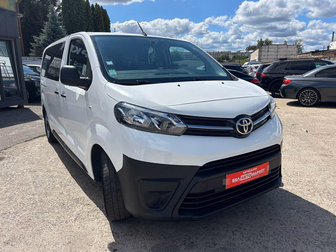 Toyota ProAce Verso фото 3