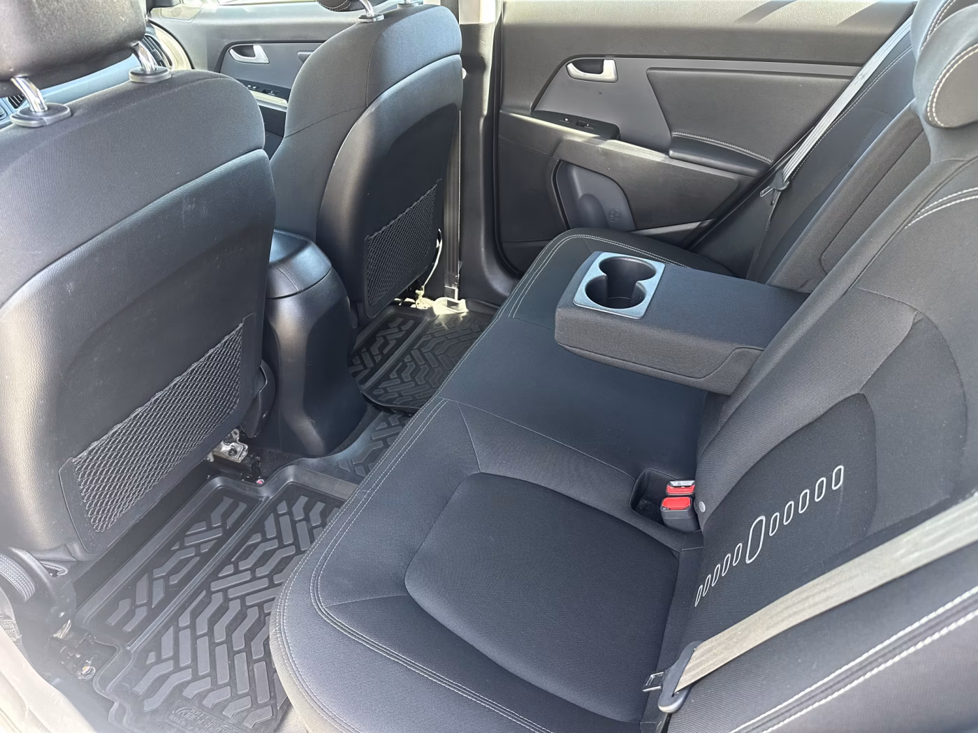Kia Sportage фото 9