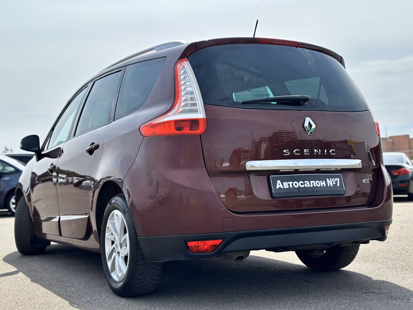 Renault Grand Scenic фото 7