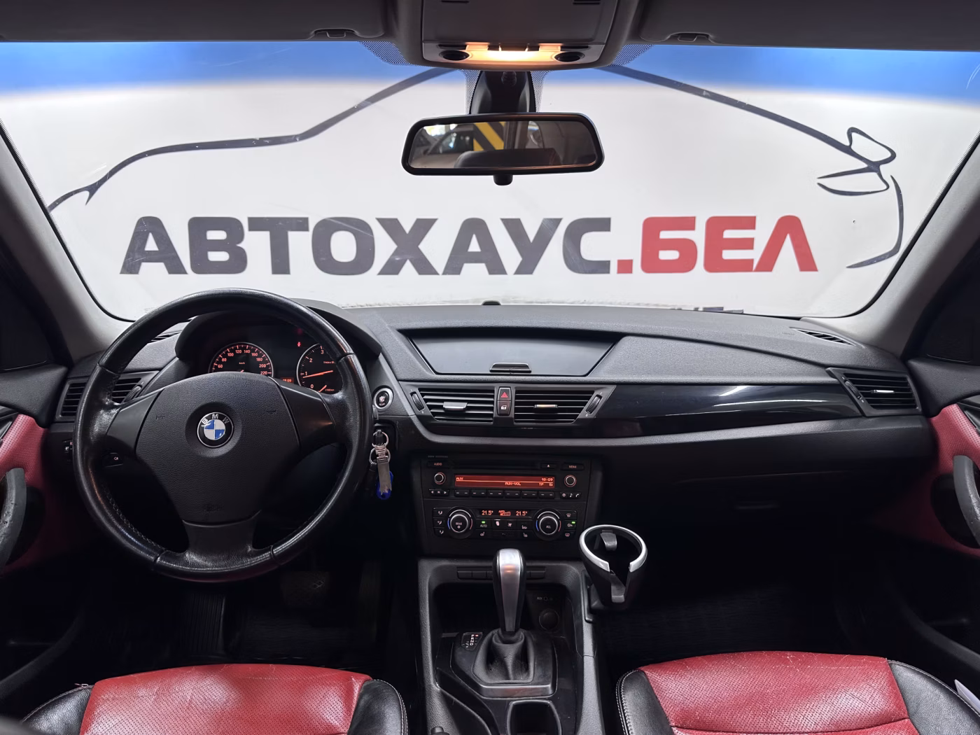 BMW X1 фото 12