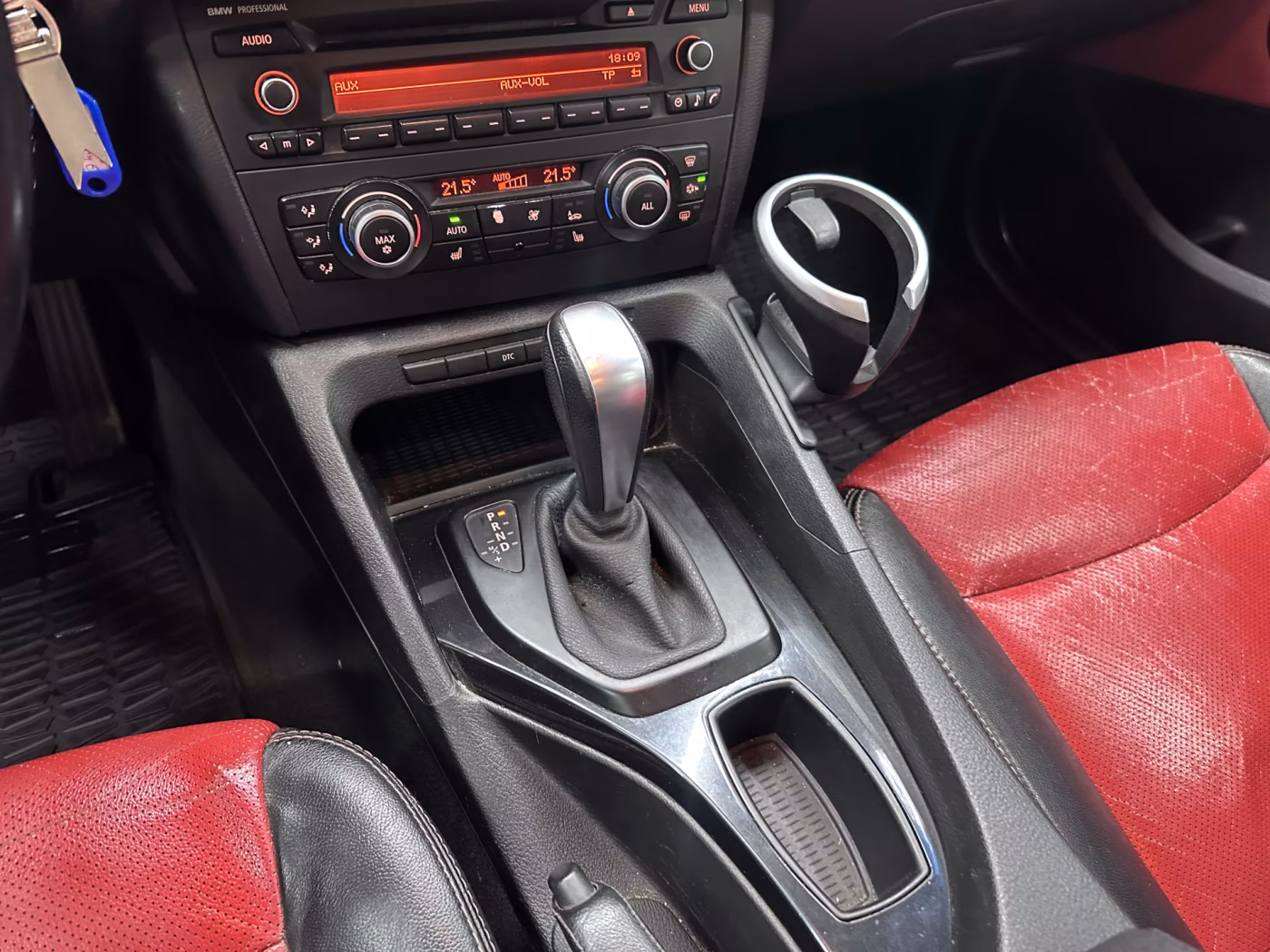 BMW X1 фото 13