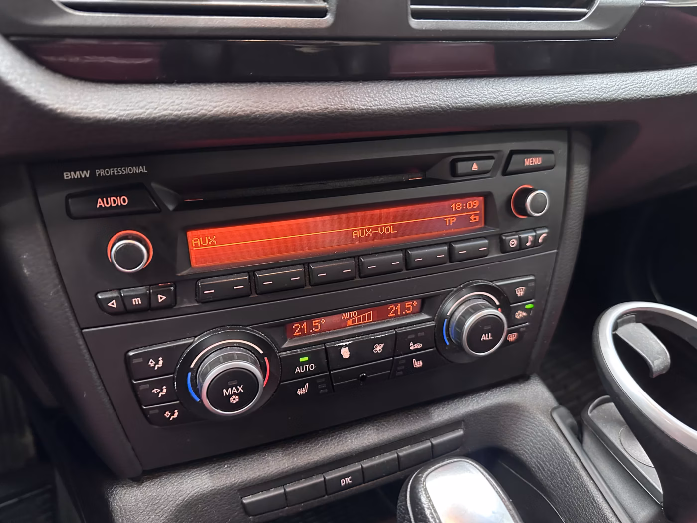 BMW X1 фото 14