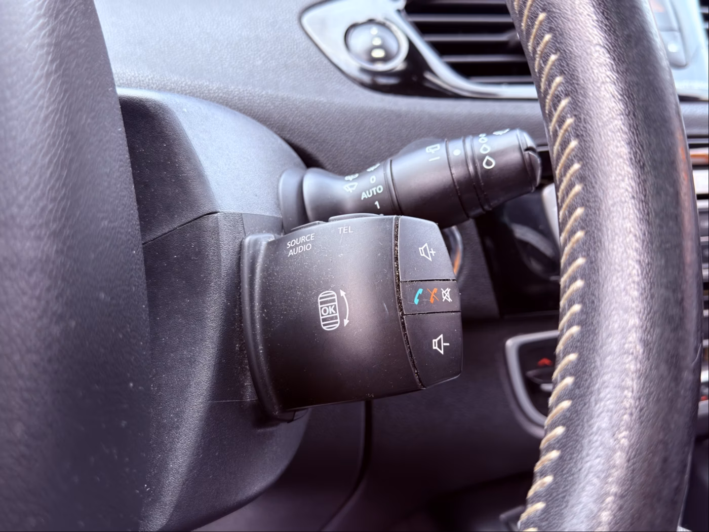 Renault Grand Scenic фото 18