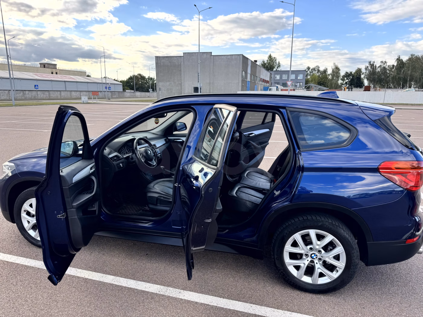 BMW X1 фото 8