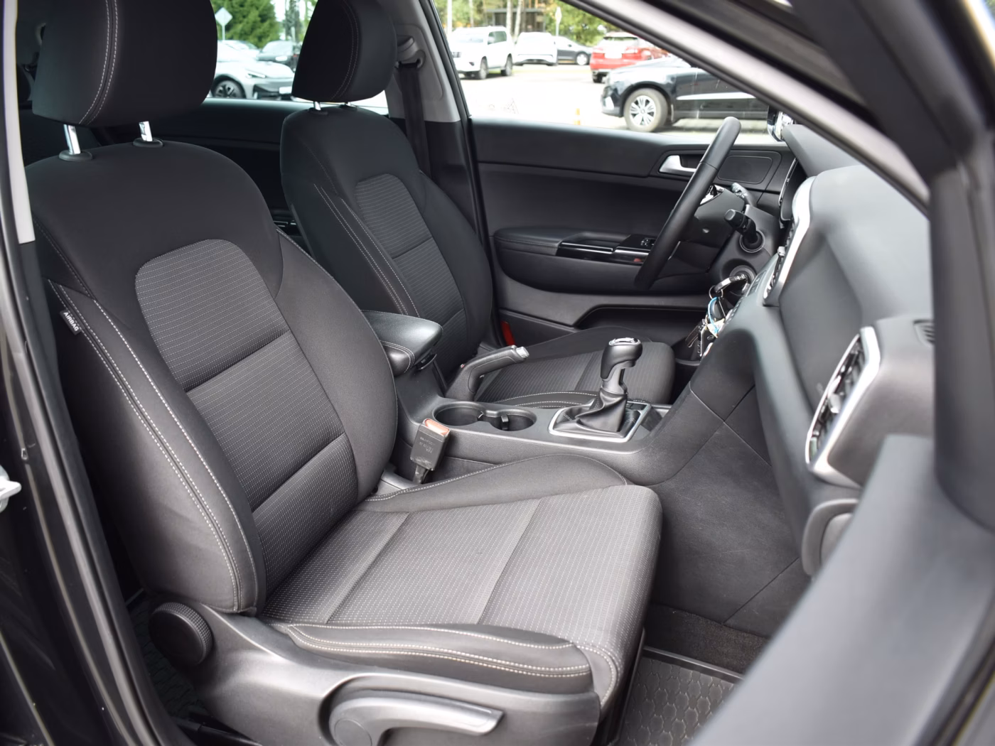 Kia Sportage фото 10