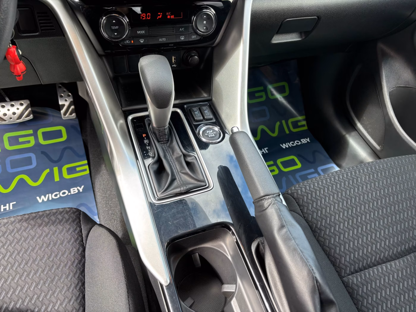 Mitsubishi Eclipse Cross фото 13