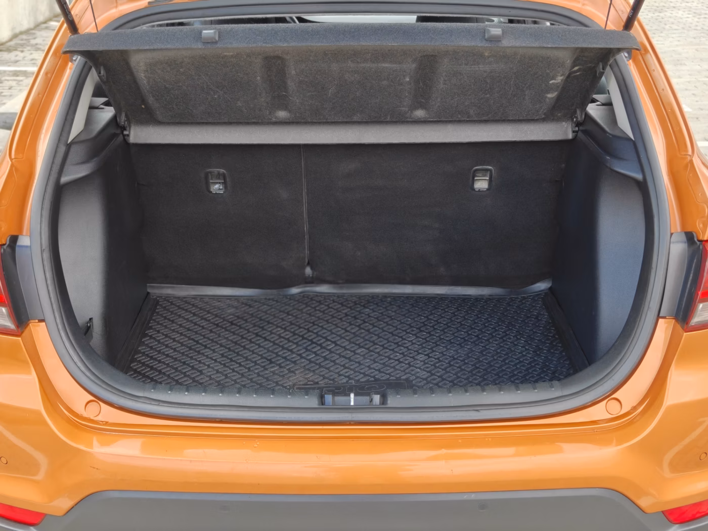 Kia Rio X (X-Line) фото 7