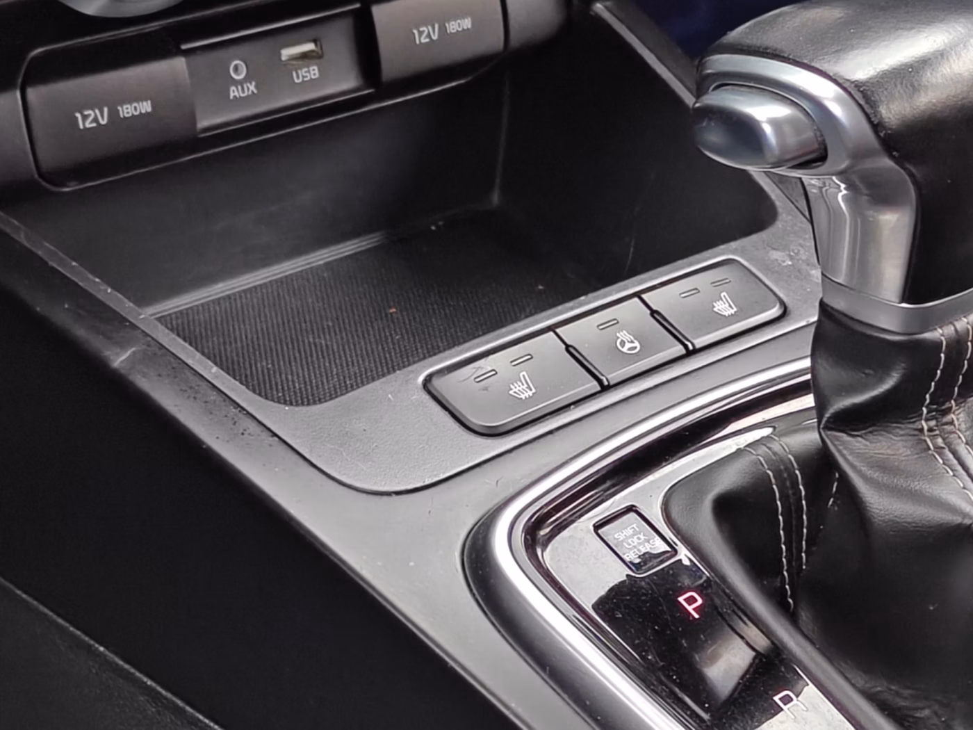 Kia Rio X (X-Line) фото 11