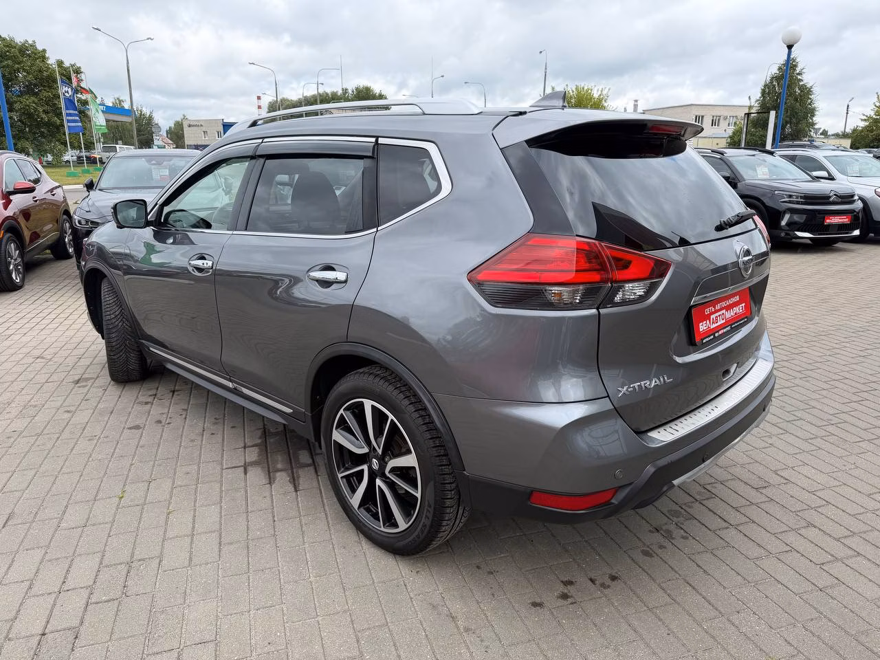 Nissan X-Trail фото 7