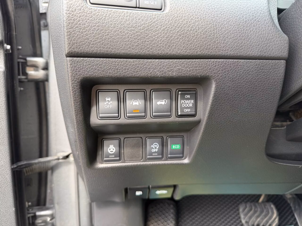 Nissan X-Trail фото 14
