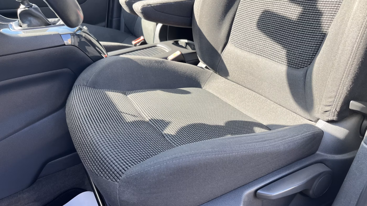 Peugeot 5008 фото 11