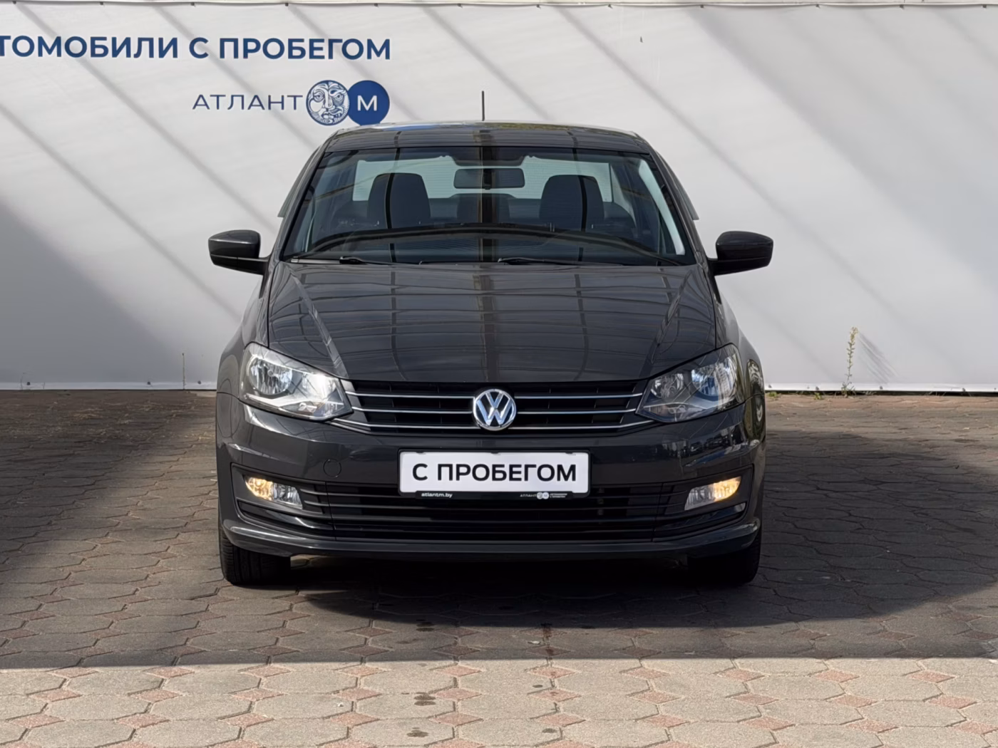 Volkswagen Polo Sedan фото 3