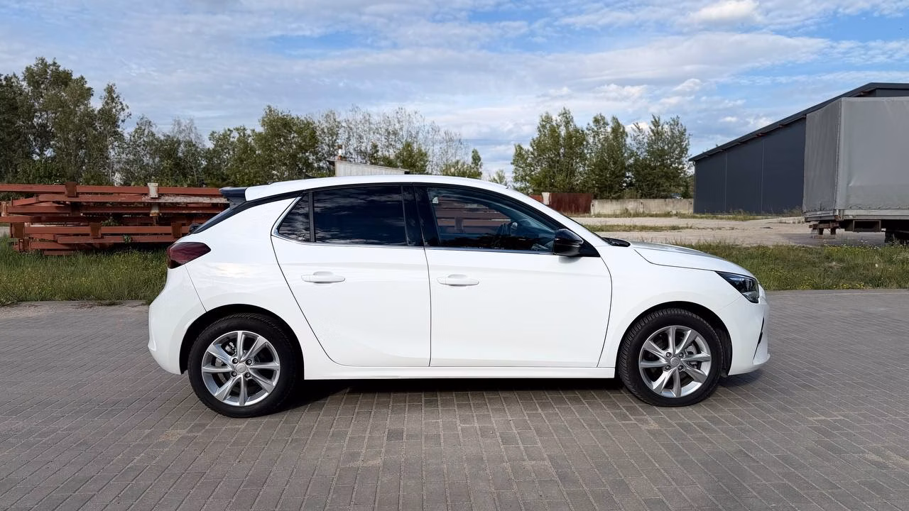 Opel Corsa фото 4