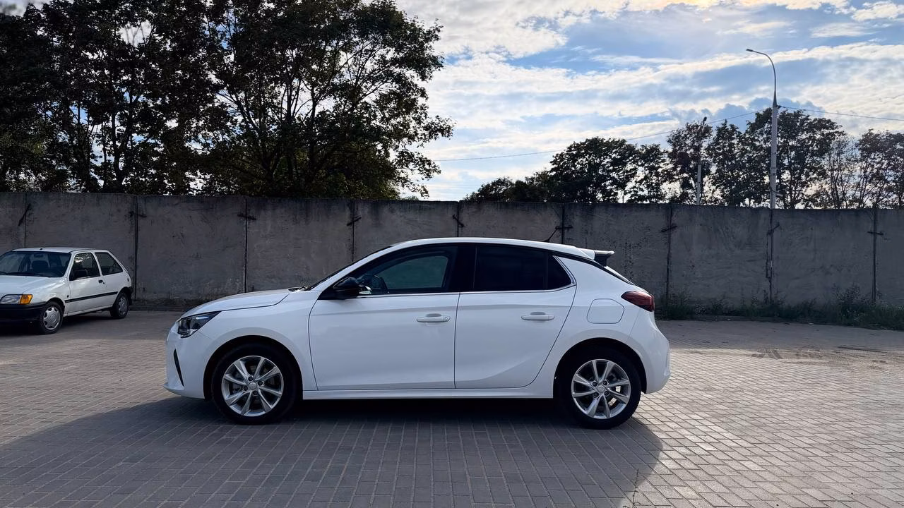 Opel Corsa фото 5