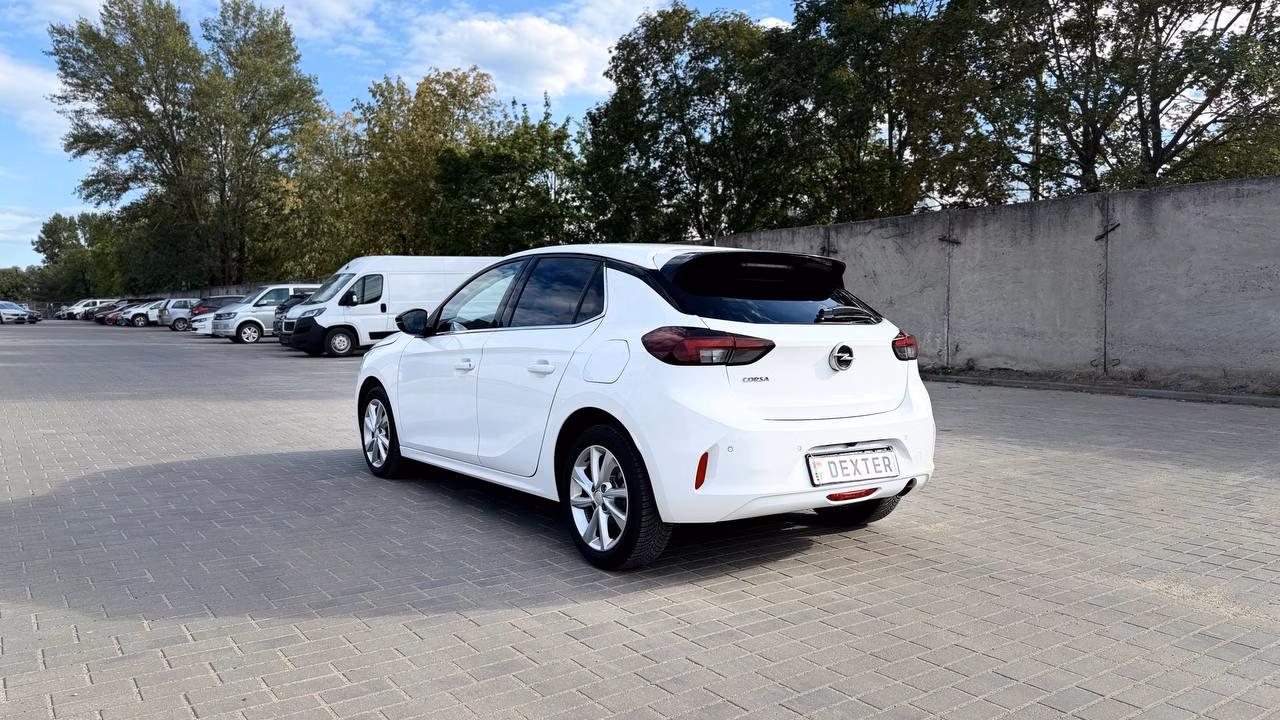 Opel Corsa фото 6