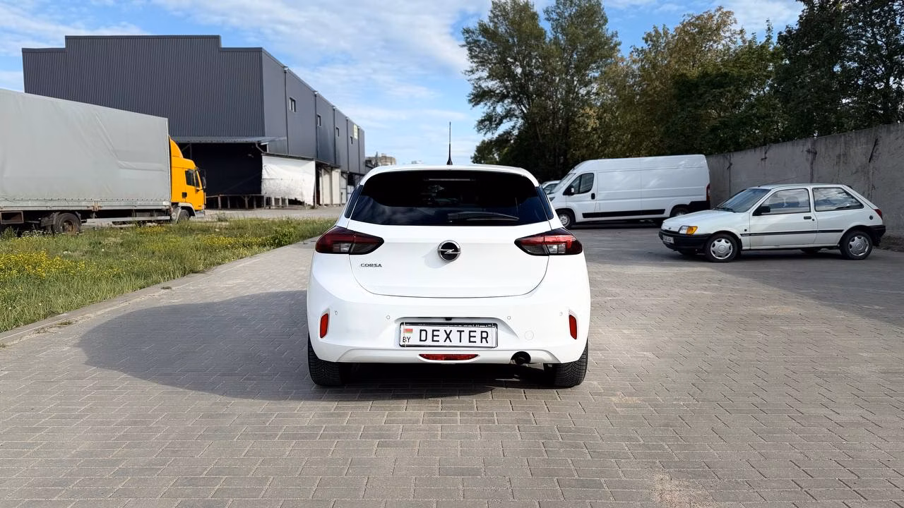 Opel Corsa фото 7