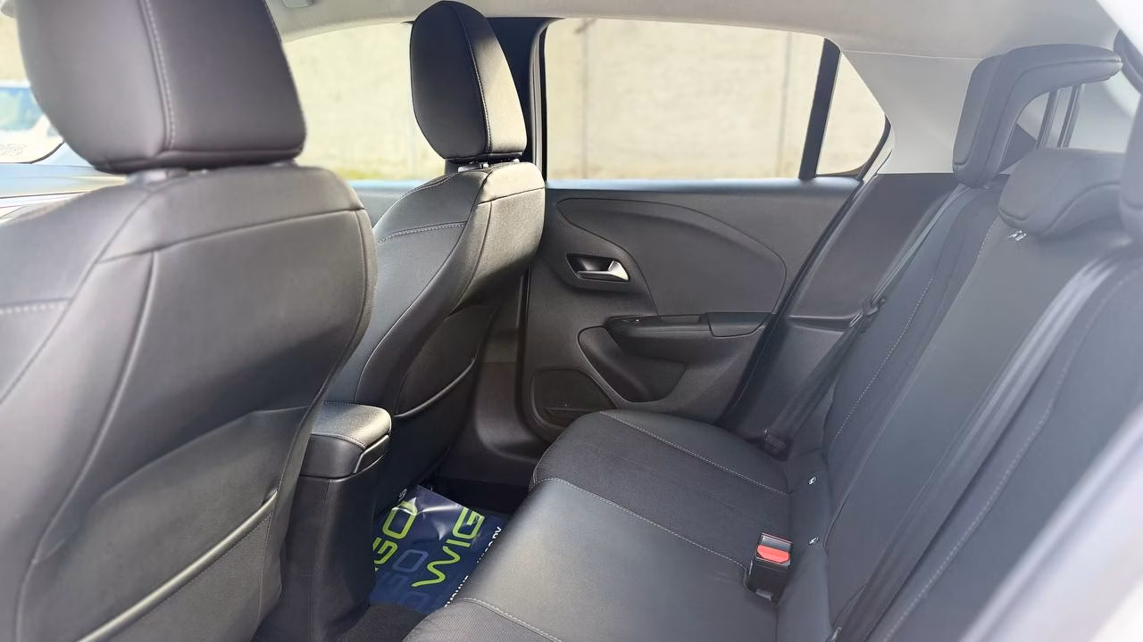 Opel Corsa фото 10