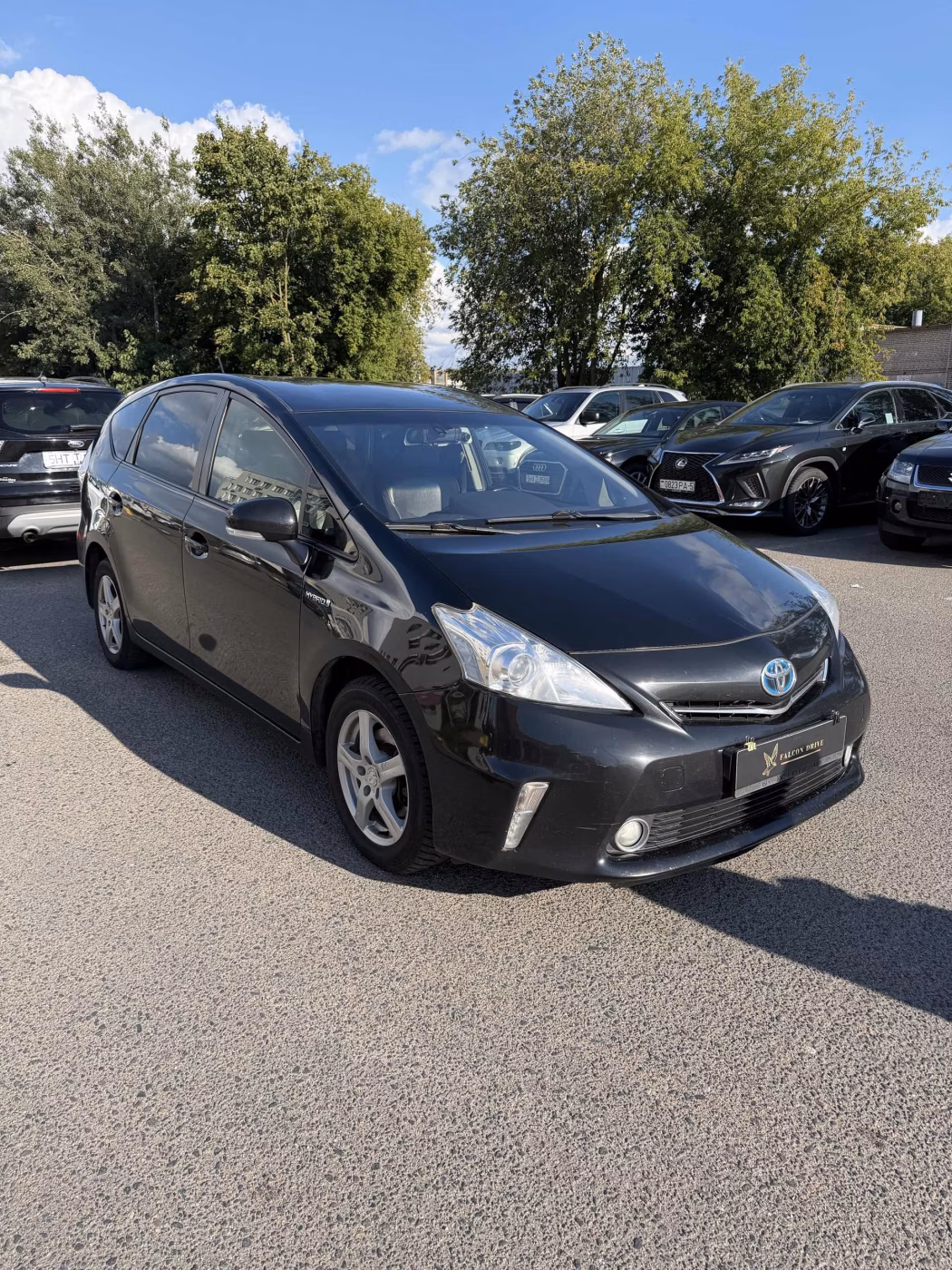 Toyota Prius V(+)
