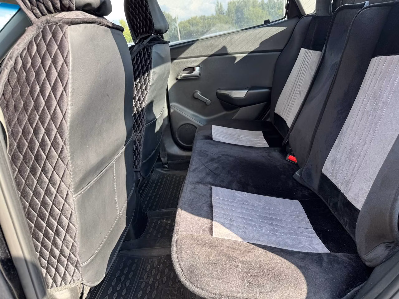 Kia Rio фото 17