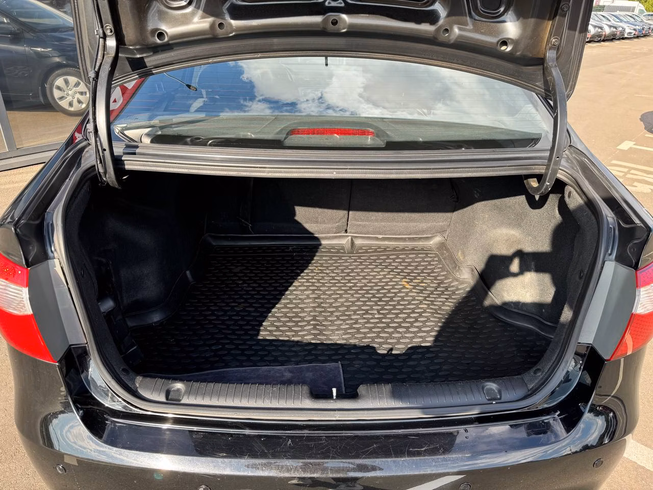 Kia Rio фото 20
