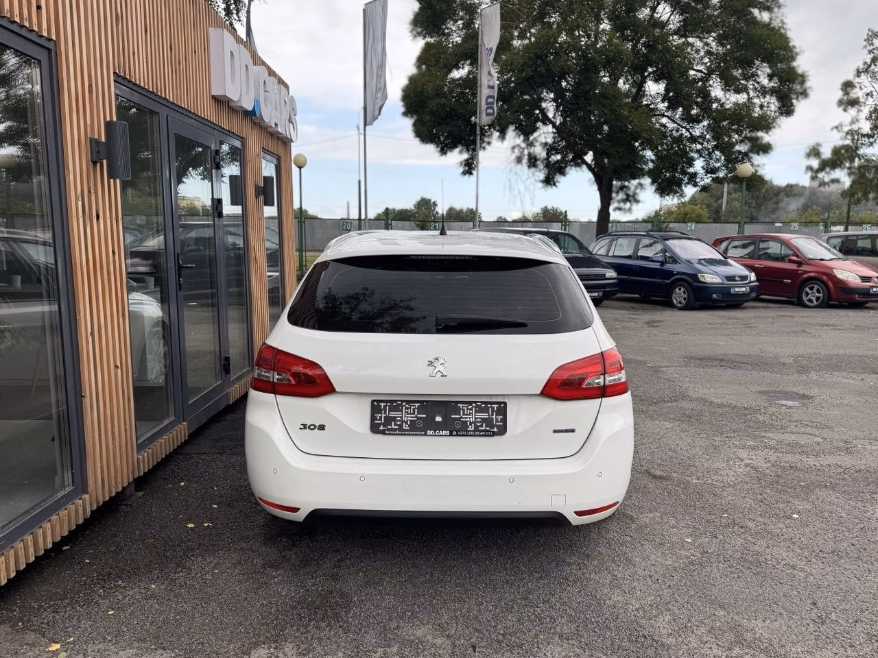 Peugeot 308 фото 3
