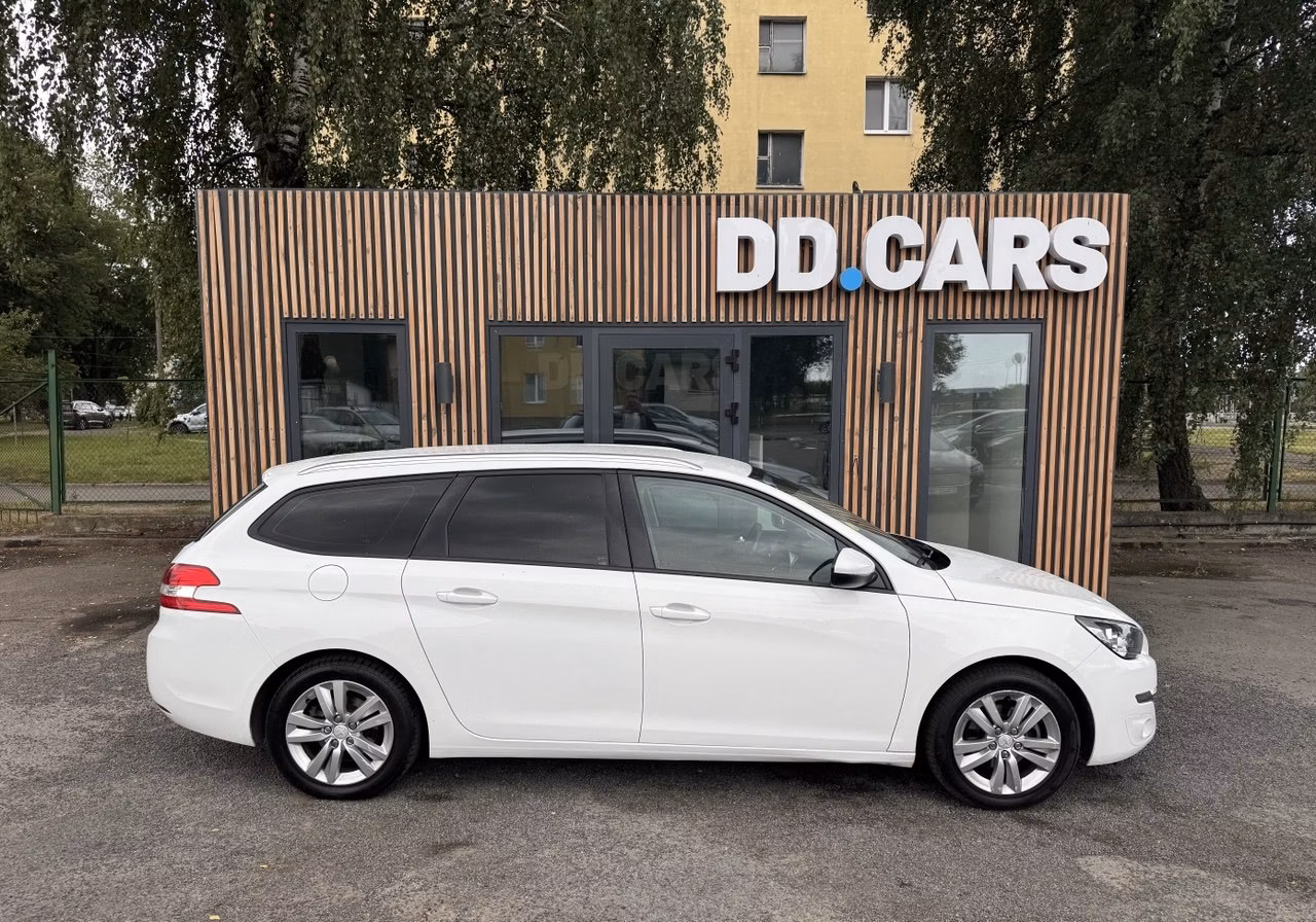 Peugeot 308 фото 4