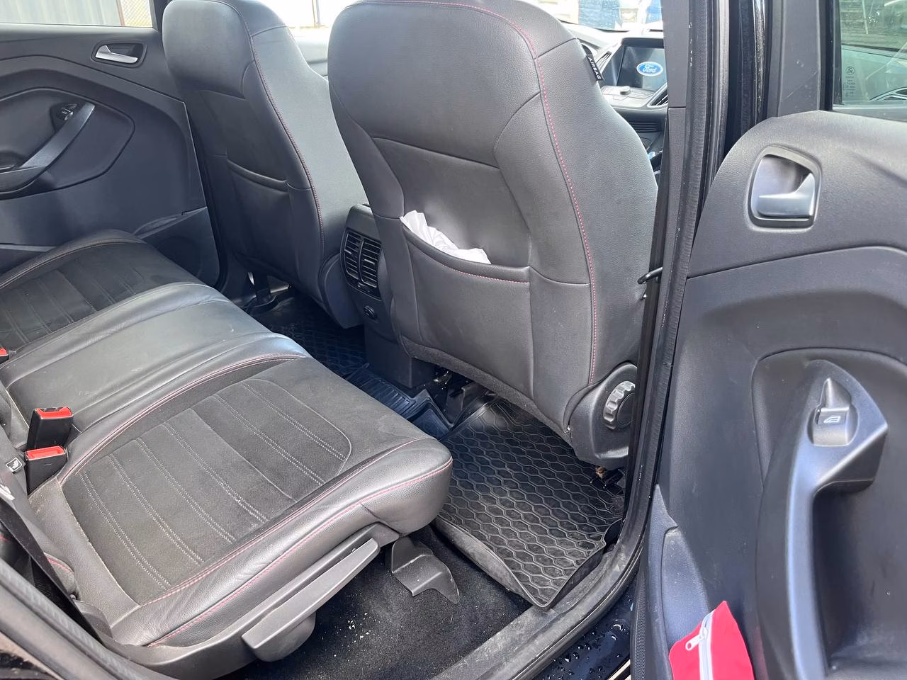 Ford Kuga фото 13