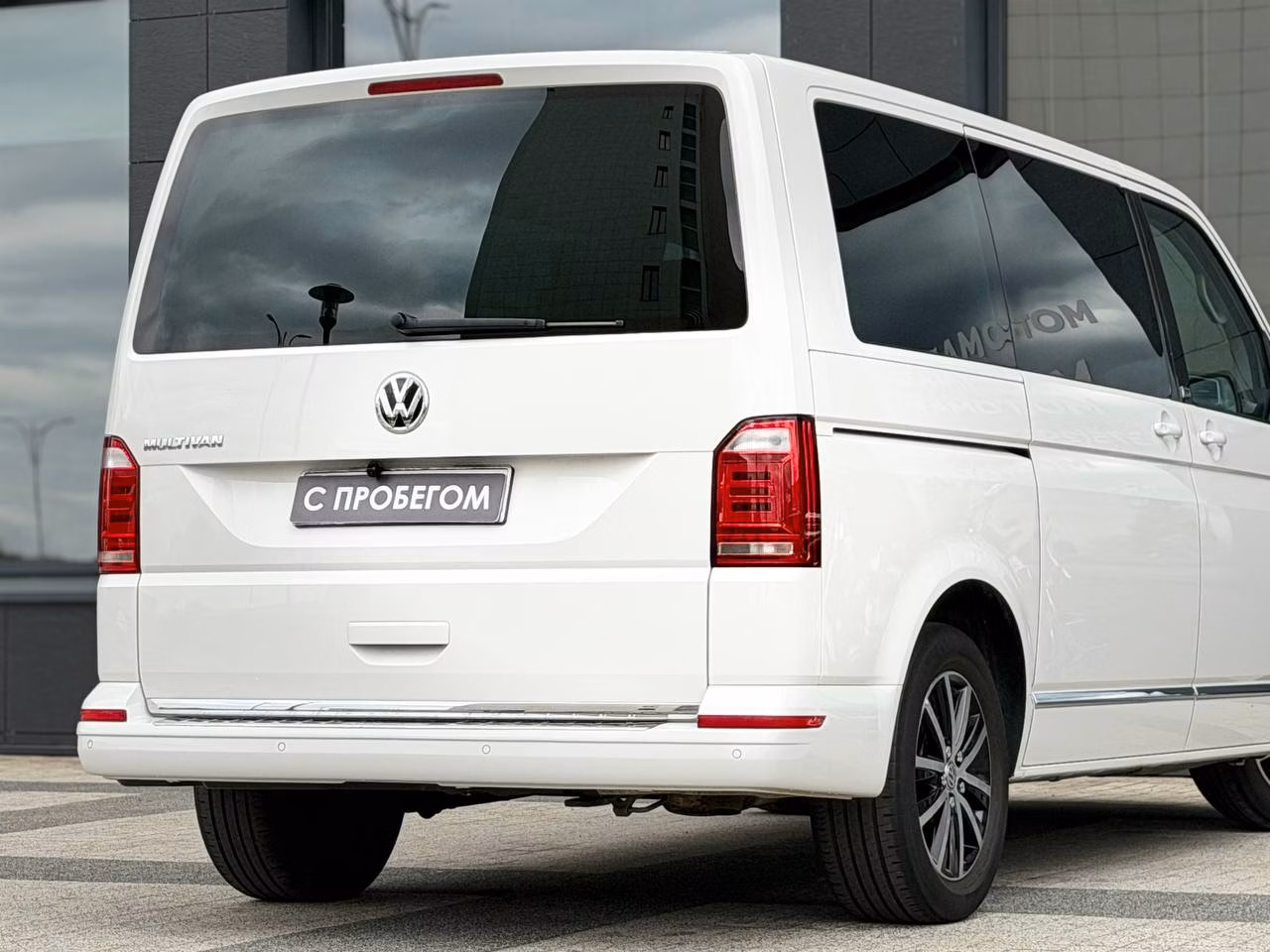 Volkswagen Multivan фото 17