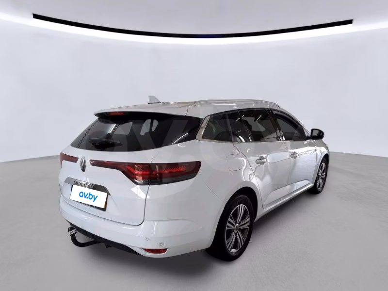 Renault Megane фото 10