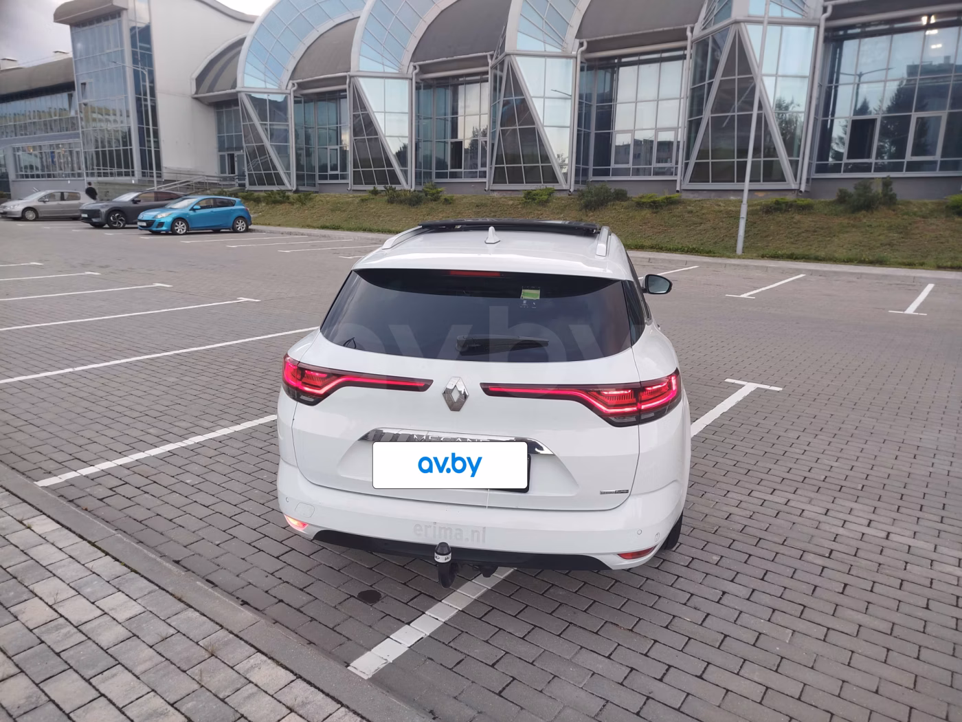Renault Megane фото 16